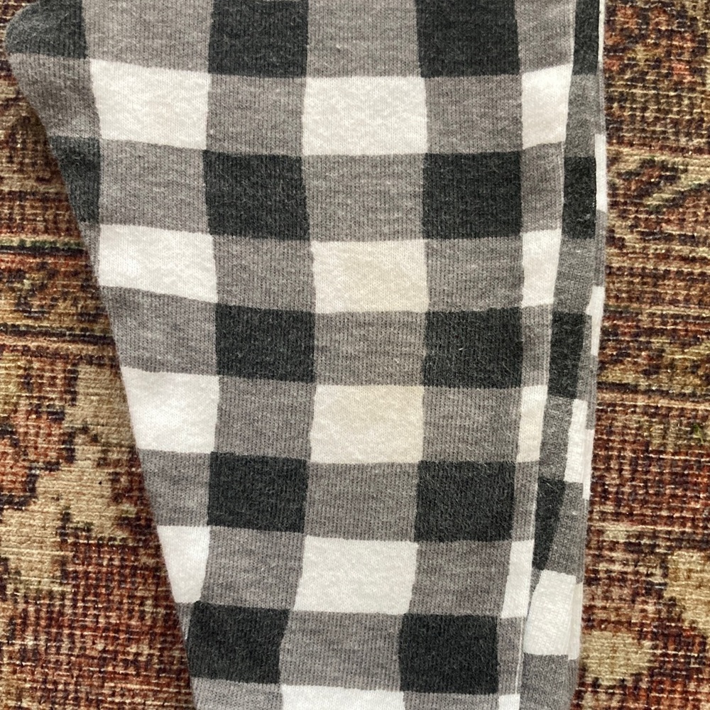 12-18M Bundle Colored Organics/Honest Pajama Sets - Picture 7 of 7